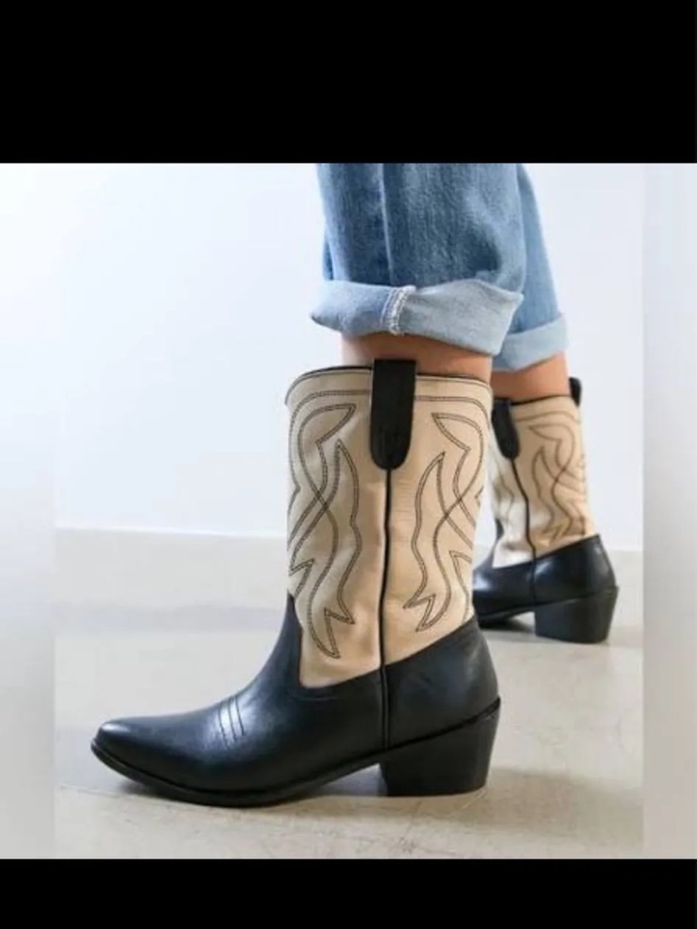 Leena two-tone leather cowboy western boots- Black & Cream